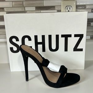 Schutz NWT Cloe Suede Ankle-Wrap Sandal Heels Size 6.5